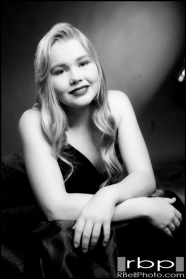 Corona Hair and Makeup Modeling Photography | Classic Hollywood Modeling Photography