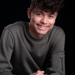 ontario-actor-headshot-061