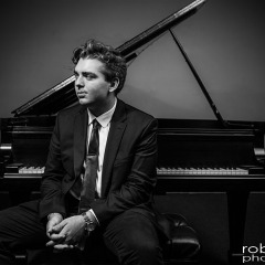 riverside-jazz-musician-photography-001