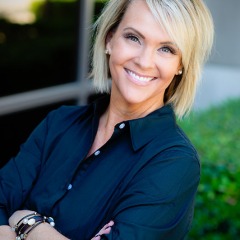 ontario-realtor-headshot-photography-024